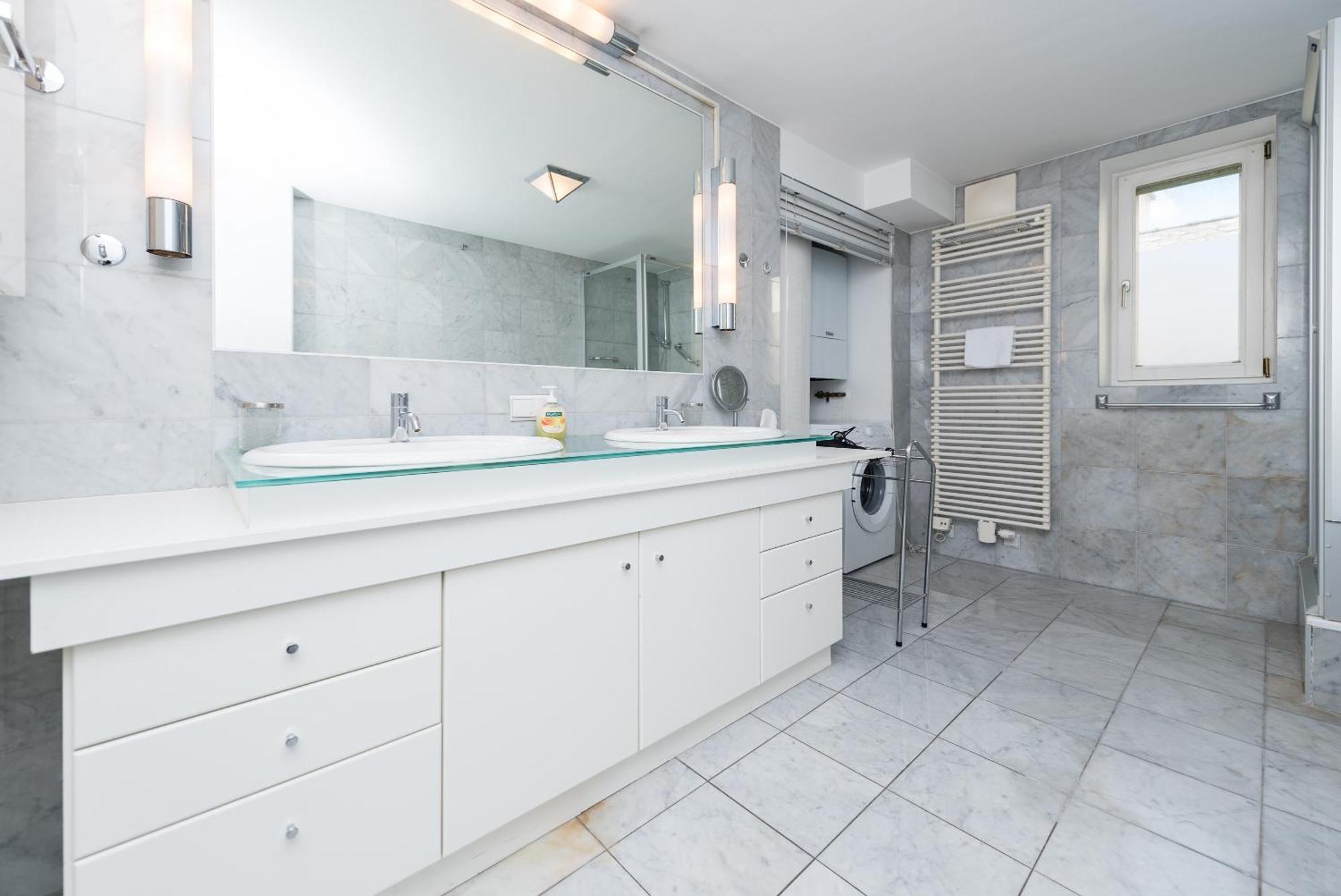 Apartments Next To Vienna Stateopera With Aircondition Room photo