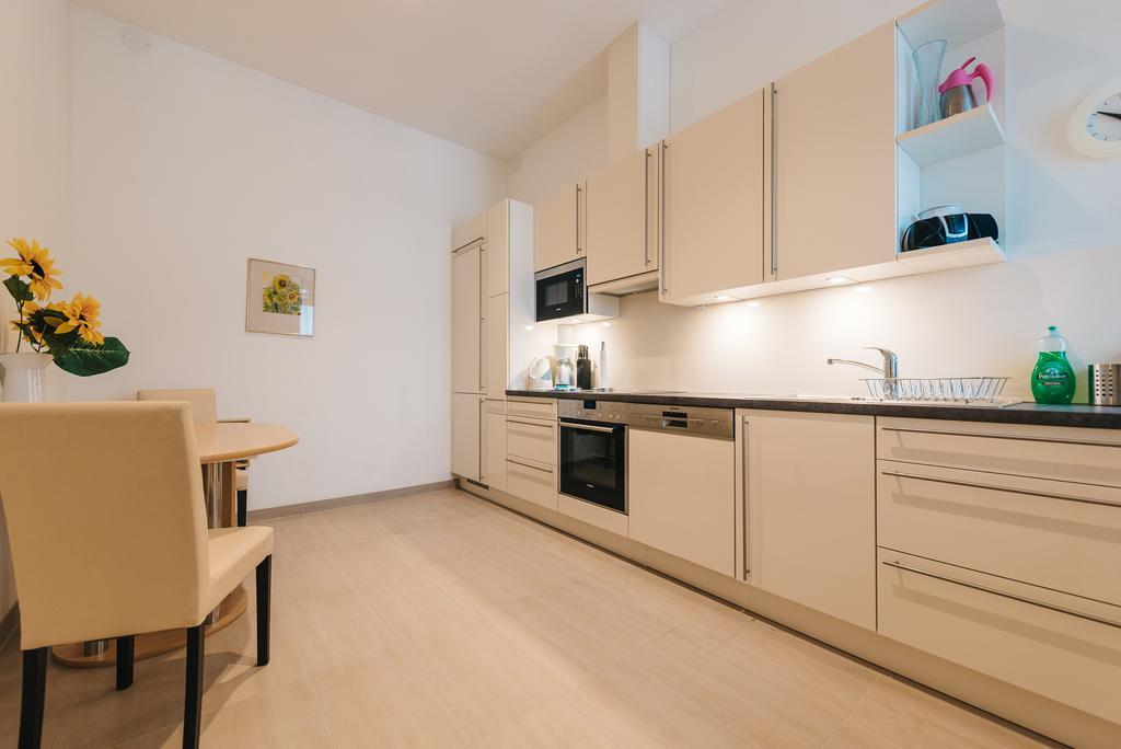Apartments Next To Vienna Stateopera With Aircondition Exterior photo